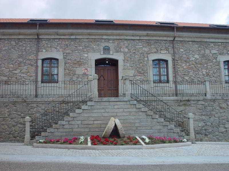 Posada Dona Urraca Fermoselle Exteriér fotografie